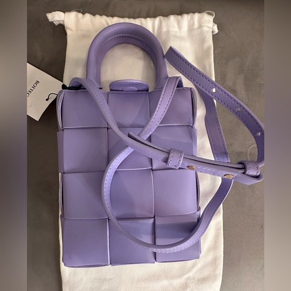 🌟SOLD🌟 NWT Bottega Veneta Small Cassette Tote Bag - Picture 6 of 9